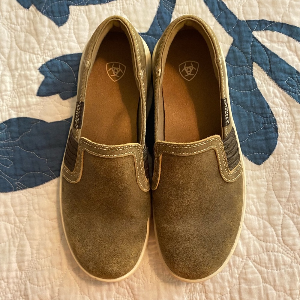 Ariat Leather Slip on Tennis Shoes 6.5